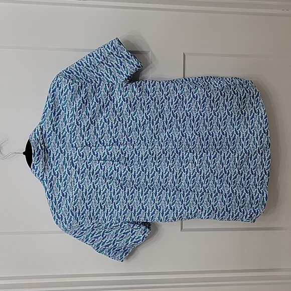 Vineyard Vines Boys Large (16) short sleeve, multi color, button down fish shirt - Picture 3 of 3